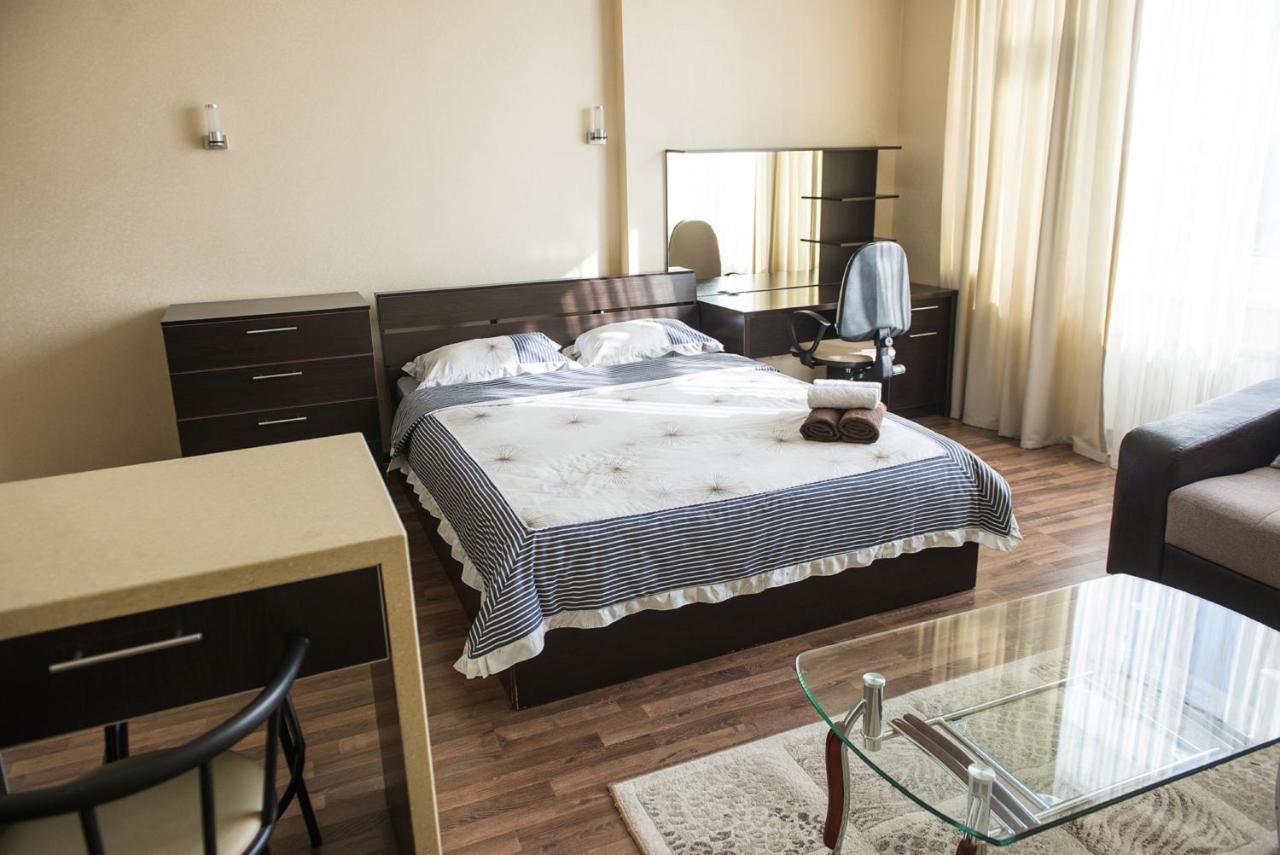 Apartment On Kunayeva 38 Σιμκέντ Εξωτερικό φωτογραφία