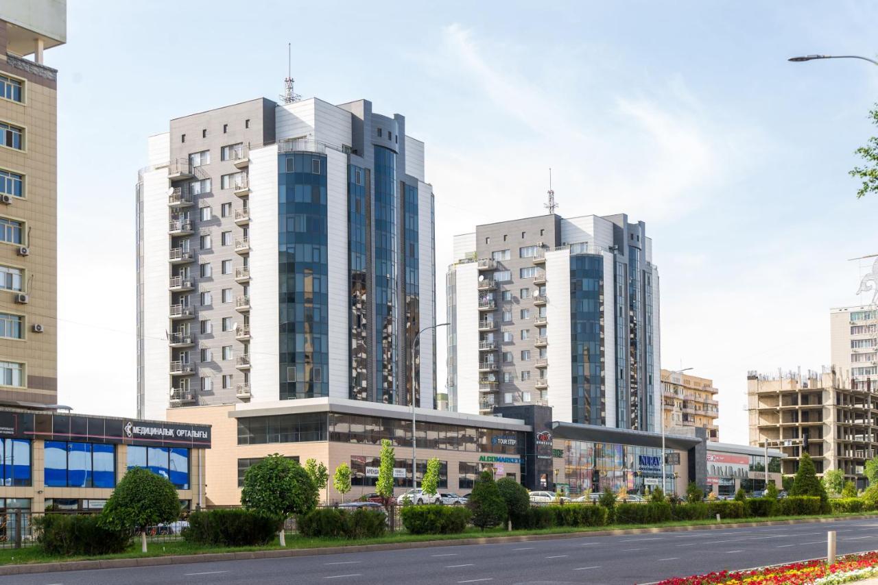 Apartment On Kunayeva 38 Σιμκέντ Εξωτερικό φωτογραφία
